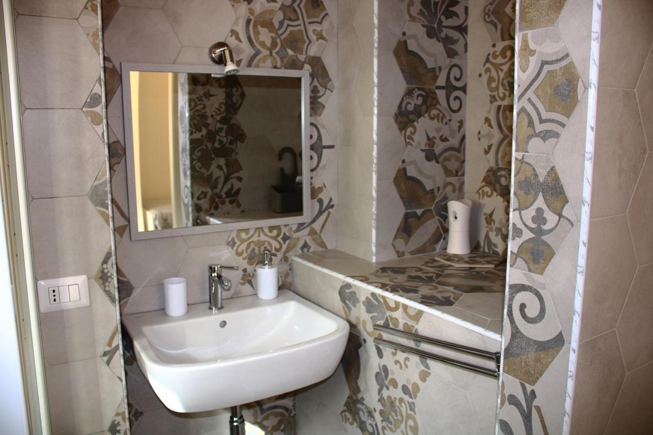 Terrazza Torrenuova Apartment Ragusa Bagian luar foto