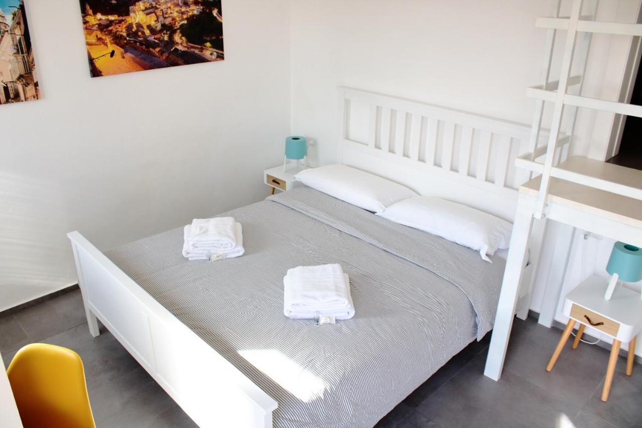 Terrazza Torrenuova Apartment Ragusa Bagian luar foto